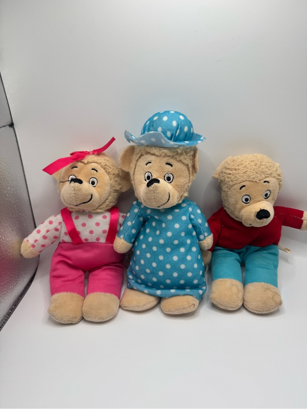 PLUSH BERENSTAIN BEARS Family Of 3  Momma, Brother & Sister Bear